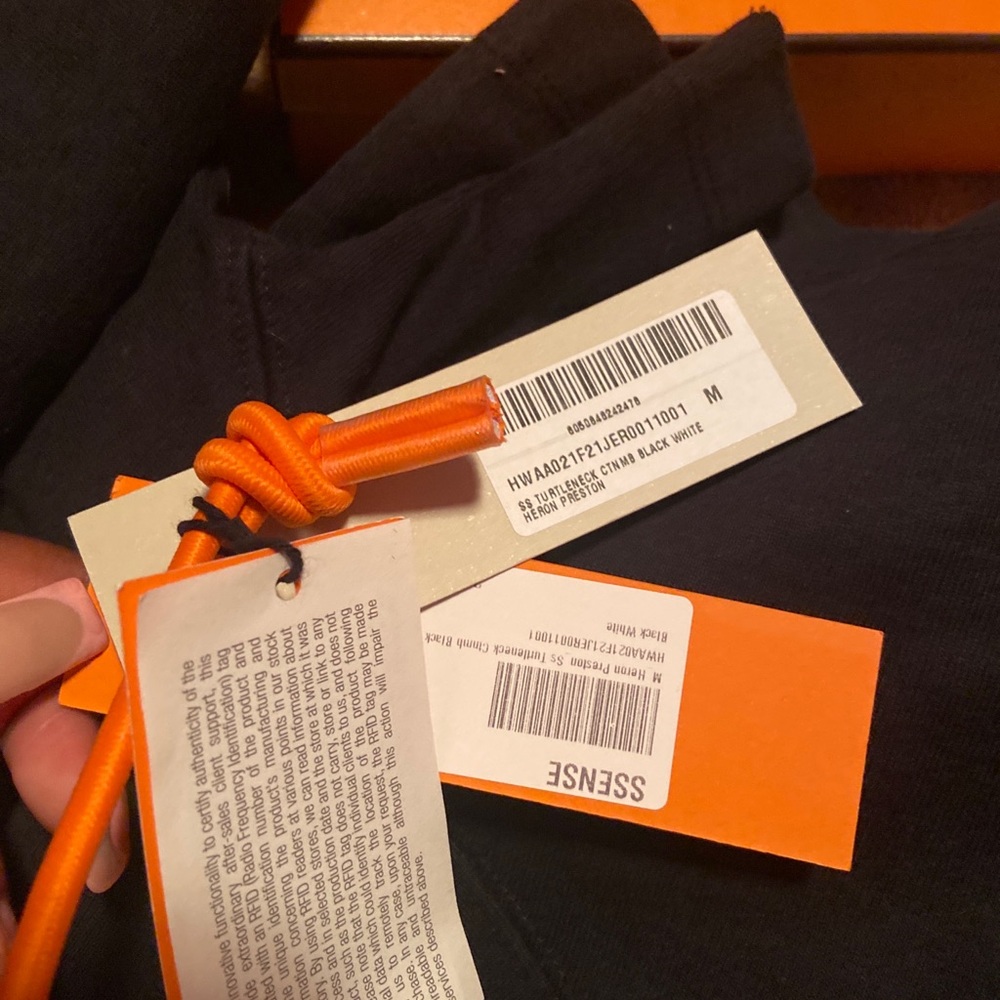 Heron Preston , M , black